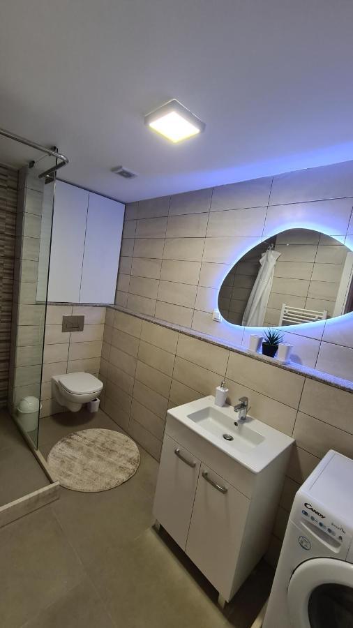 Anika Sweet Apartment At Vodno Skopje Ngoại thất bức ảnh