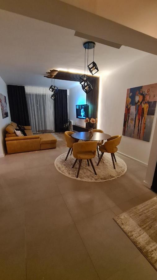 Anika Sweet Apartment At Vodno Skopje Ngoại thất bức ảnh